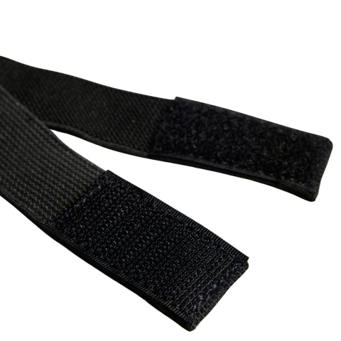 Ochraniacze piłkarskie Adidas Tiro Club JV6750 czarno-złote