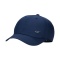 Czapka z daszkiem dla dzieci Nike Dri-Fit Club FB5064 410 granatowa