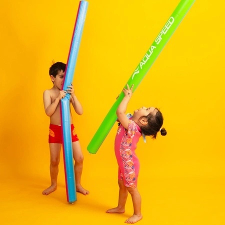 Dmuchany makaron do pływania Aqua Speed kol. 02 - zielony